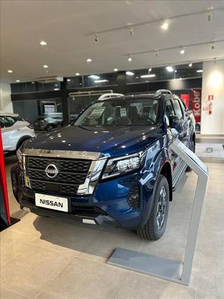 NISSAN FRONTIER 2.3 16V TURBO DIESEL PLATINUM CD 4X4 AUTOMÁTICO
